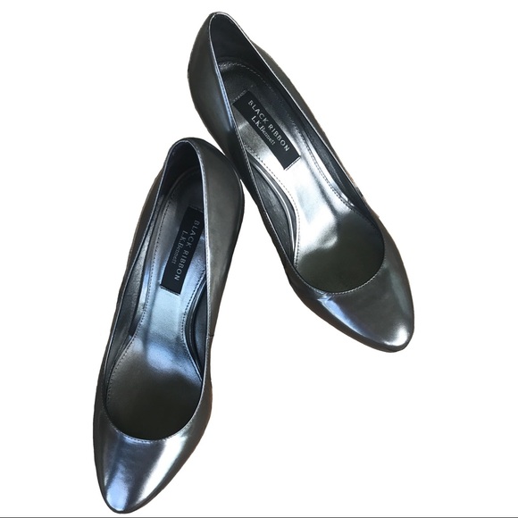 L.K. Bennett  Heels 8.5 - Picture 2 of 9